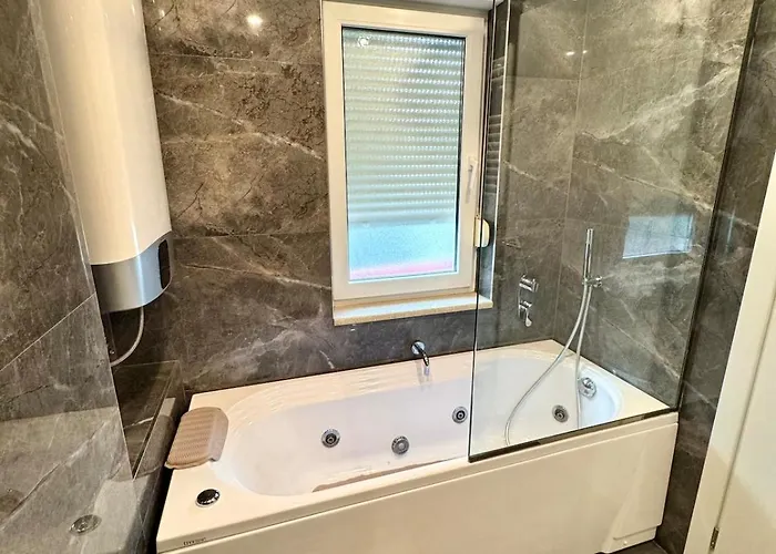 Apartment Spacious *