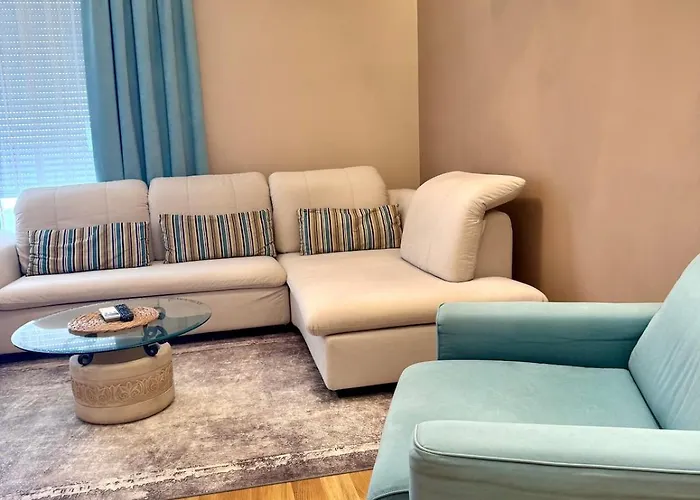 Spacious * ティラナ