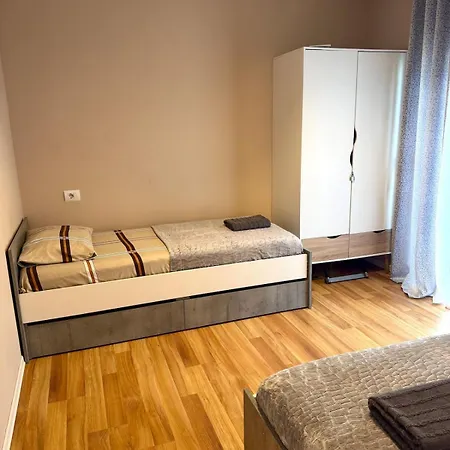 Apartment Spacious Tirana