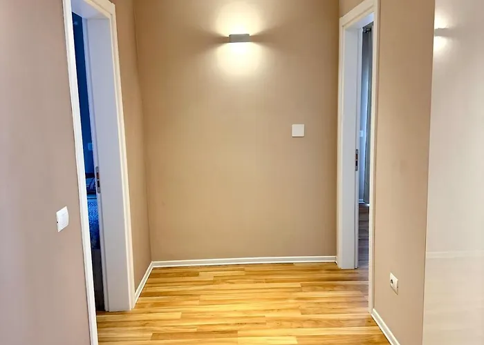 Spacious * Тирана