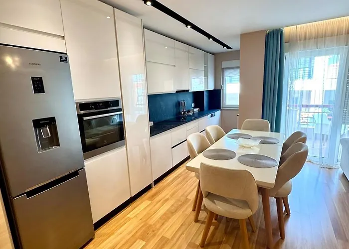 Spacious Appartement Tirana